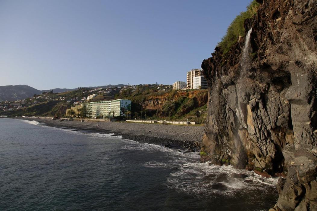 Beach Flat - Apartamento Praia Doca Do Cavacas Funchal  Buitenkant foto